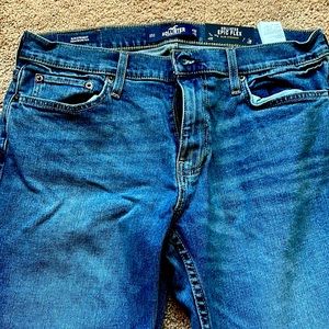 Hollister blue jeans brand new slim straight fit